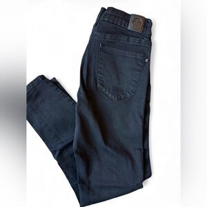 Tahari Women's Black Skinny Jeans